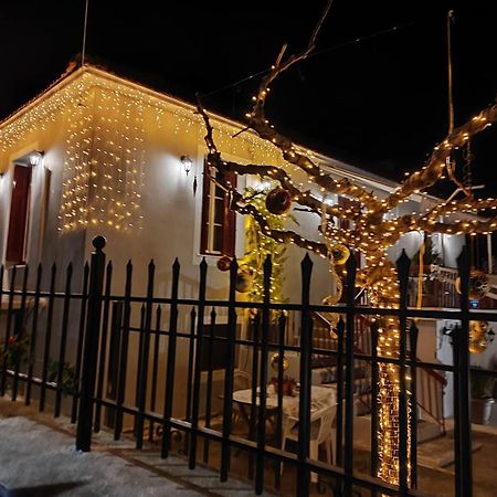 Rooms In Yard Corinth Ngoại thất bức ảnh