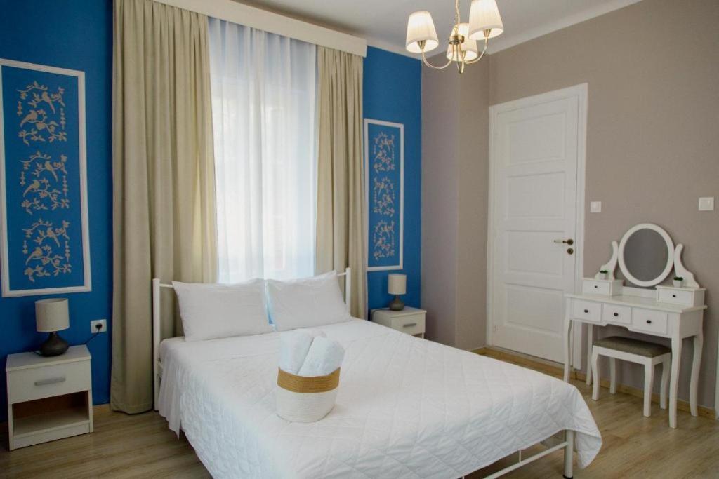 Rooms In Yard Corinth Ngoại thất bức ảnh